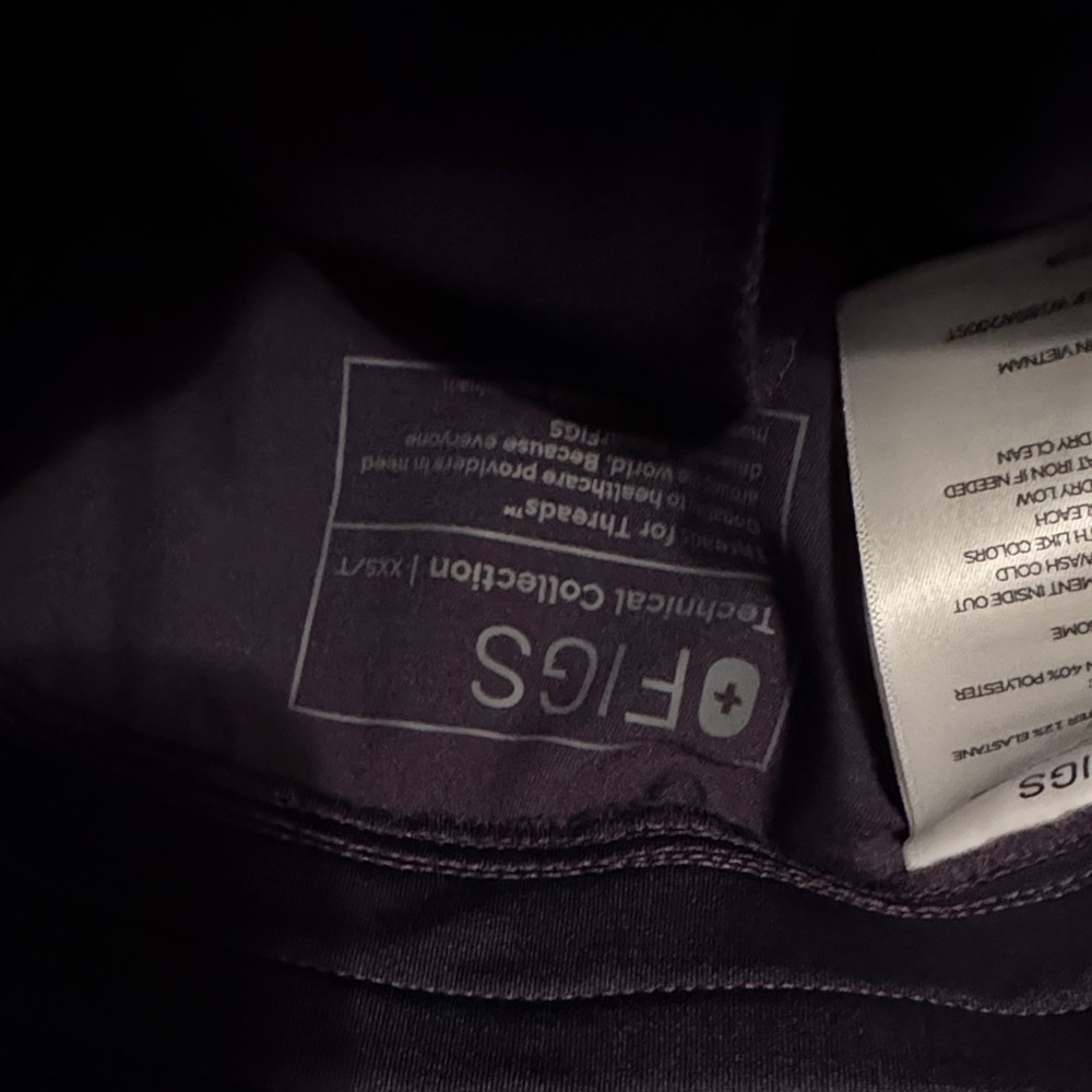 Purple Figs Scrub Pants, never worn or washed - Picture 5 of 6